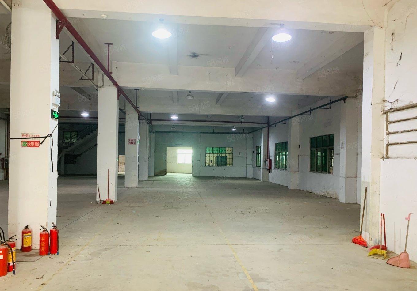 中堂厂房出租主路边独院厂房出租3000方，配豪华办公室宿舍