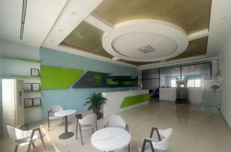 凤岗镇一楼厂房出租注塑模具CNC厂房低价出租7部行车免费使用