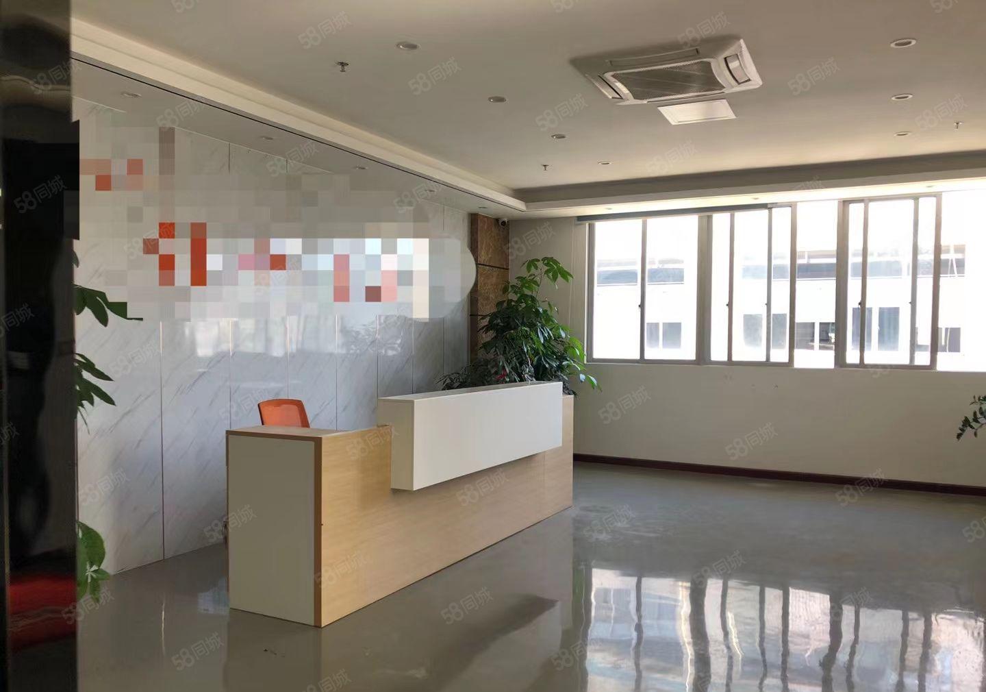 凤岗雁田汽车站附近月底空出楼上带精装修1200平方出租