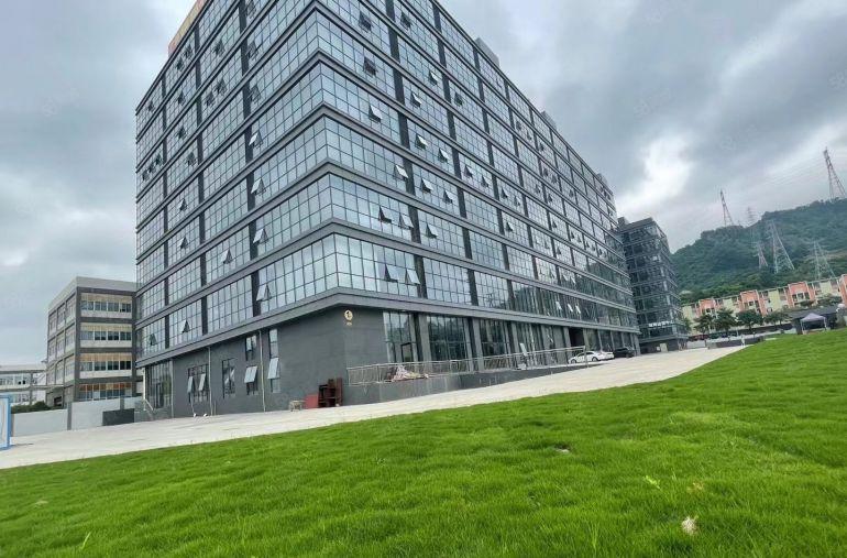 凤岗全新厂房出租省道边上3800平精装修