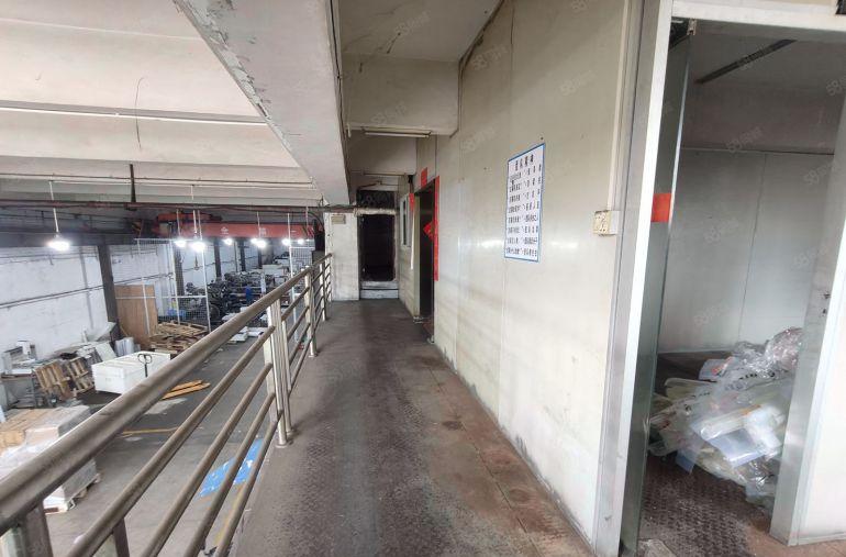 凤岗靠近深圳平湖6米高注塑 五金 模具厂房出租一楼1400平