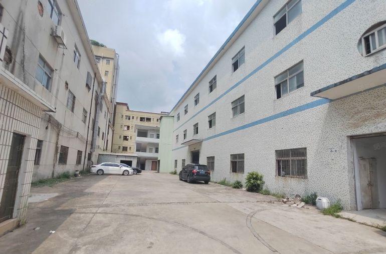 凤岗雁田新出经典小独院1500平出租带装修可办环评水电齐全