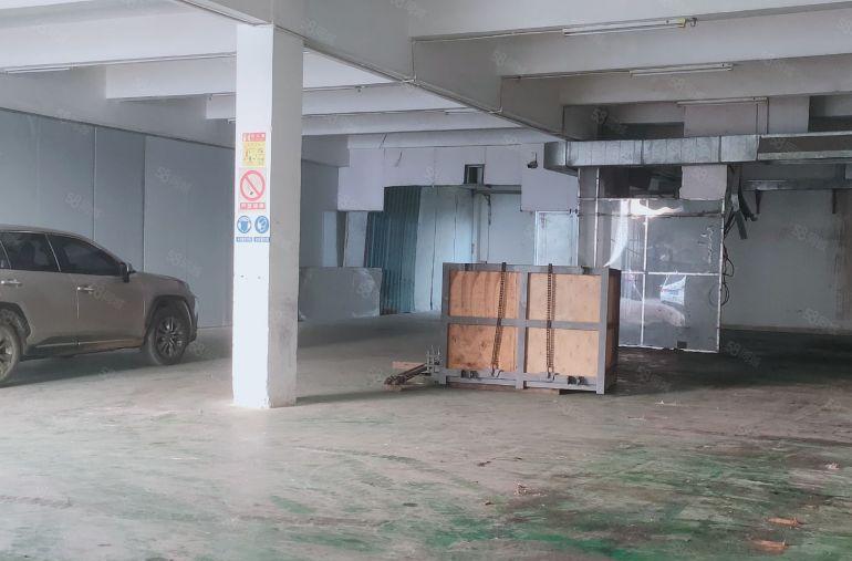 凤岗靠近清溪招租750平5米高一楼适吸塑破碎五金 带塑胶环评