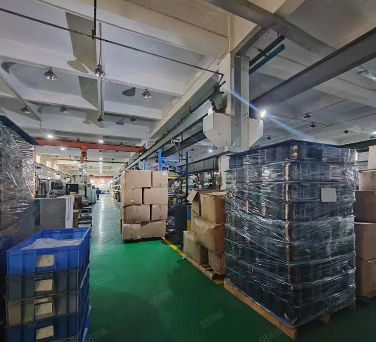 带行车注塑厂独院厂房出租）凤岗新出6000平方米独院厂房