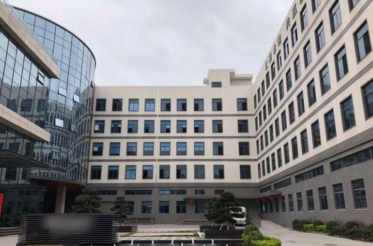 凤岗金凤凰新出原房东楼上2000平带装修厂房仓库出租，形象好