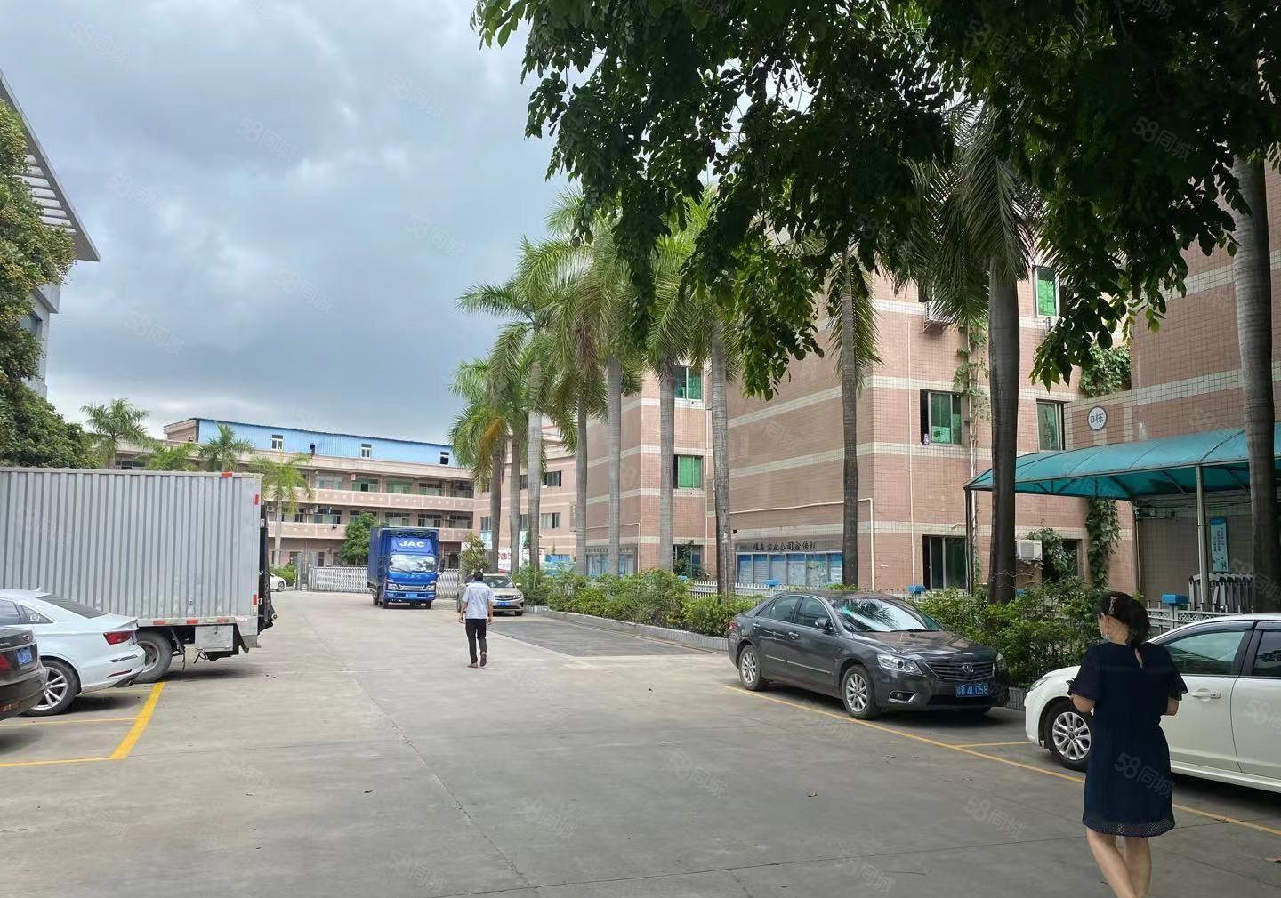 凤岗油甘埔新出1000平楼上厂房仓库出租，原房东有环评无公摊