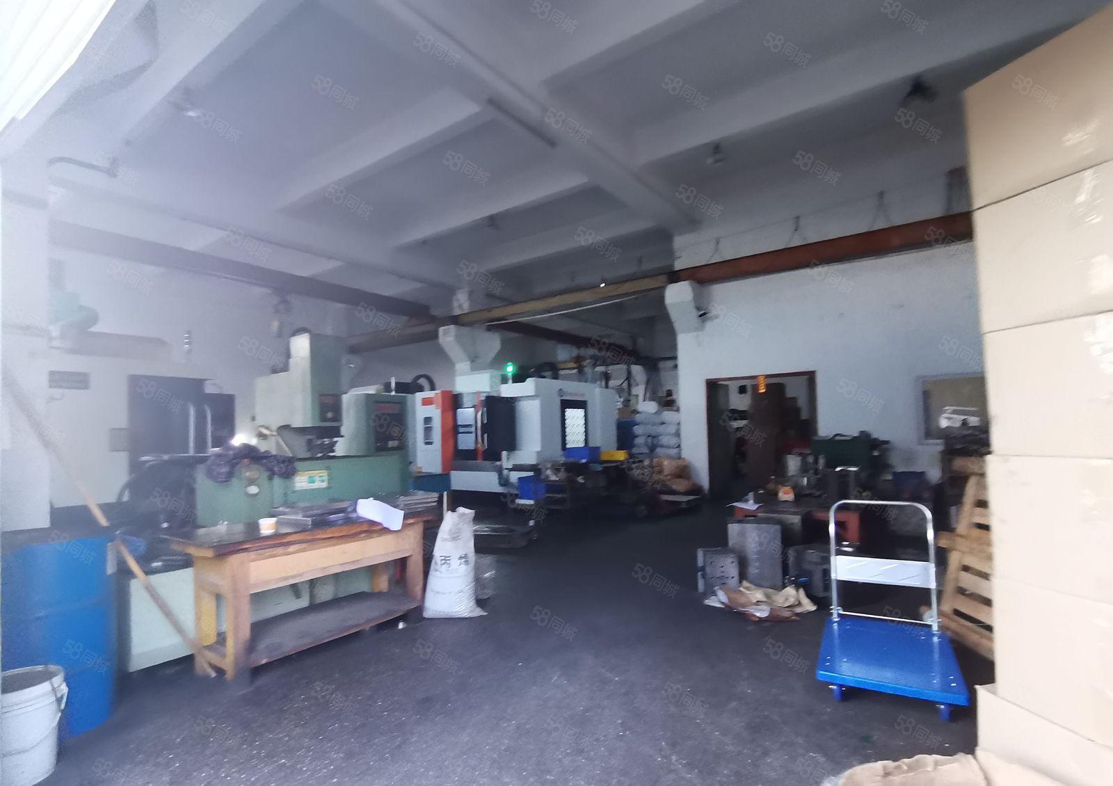 凤岗布心工业区原房东2000平独院一楼仓库厂房可分租可办环评