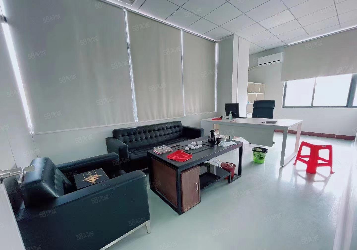 凤岗镇官井头2楼1500平方，3吨电梯，现成装修，无需转让费