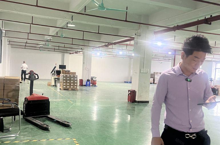 清溪三中楼上600平带装修电子厂房现成水电好招工