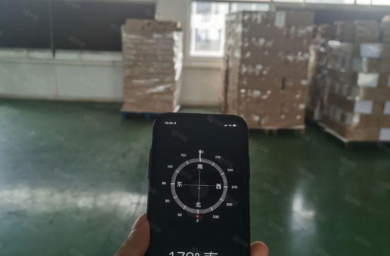 凤岗雁田2800平可分1200平和1600平墙已隔好带办公室