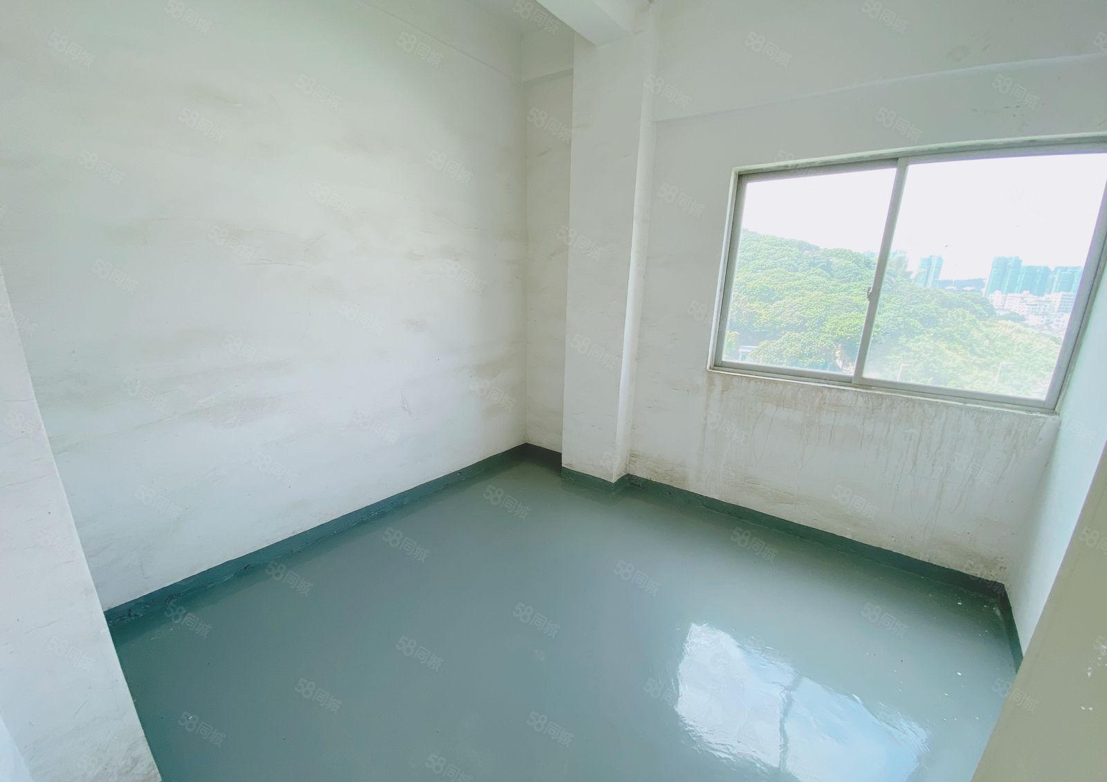 凤岗金凤凰工业区全新装修1000平租金12现成水电办公室