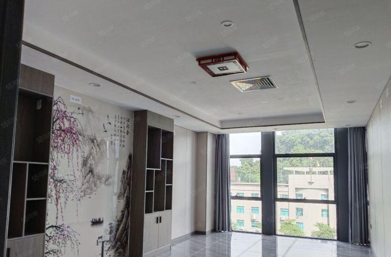 凤岗镇带精装修办公室写字楼出租50平起租，主干道边上交通方便