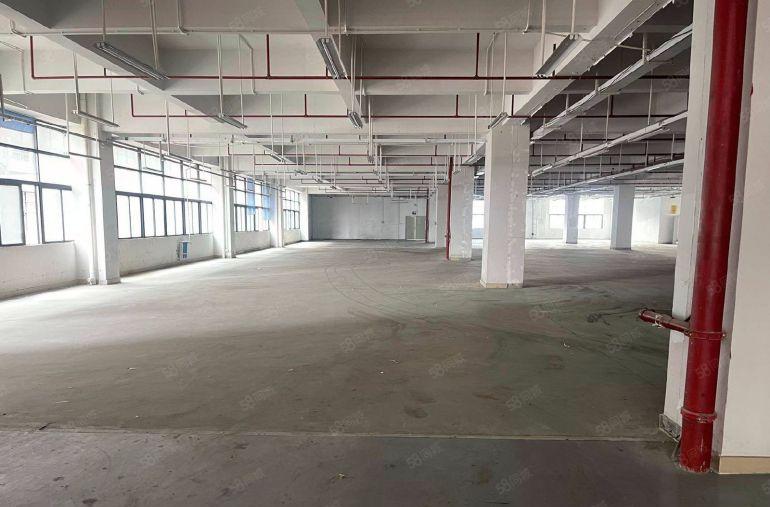 原房东大型工业园）凤岗新出2500平方米整层楼上厂房出租