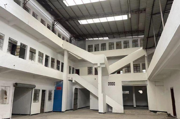 500平起分租油甘埔原房东独门独院2470平两层实际面积出租