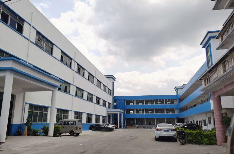 凤岗五联原房东独门独院8000平带部分装修厂房仓库低价出租