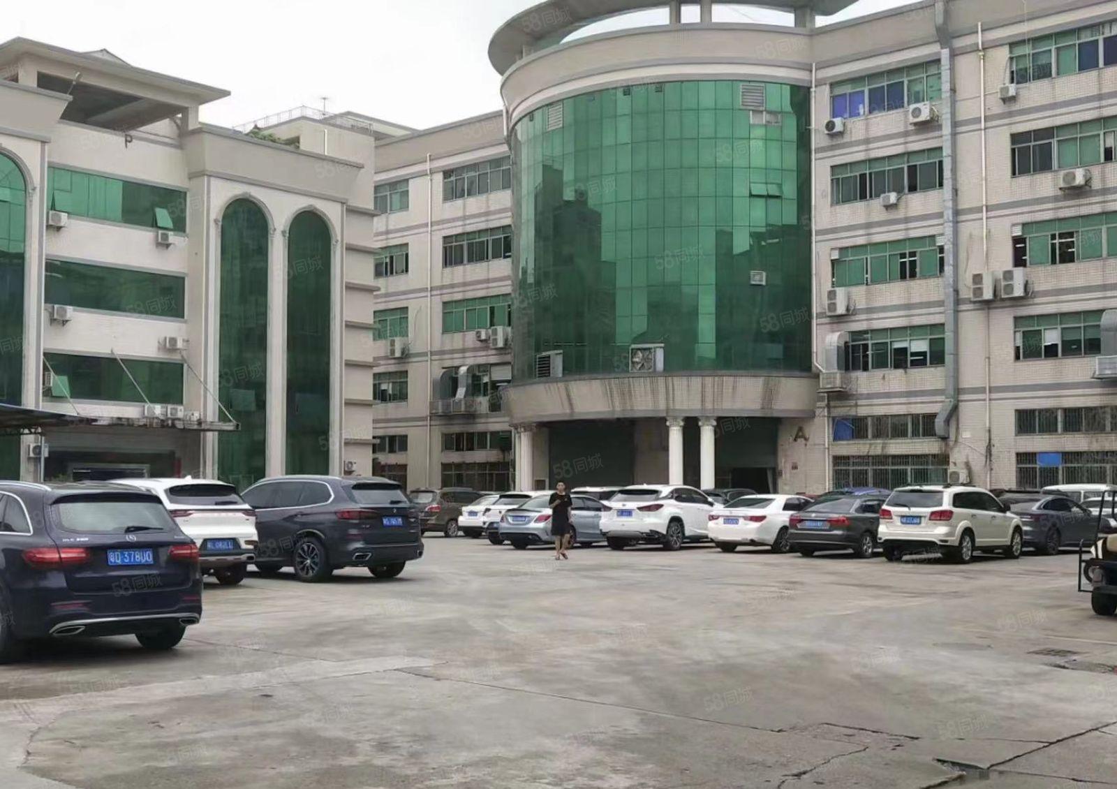 凤岗雁田水贝工业区新出一楼高度5米1350平方，空地大