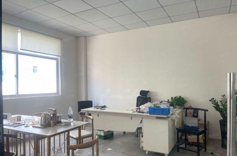 凤岗官井头精装修2楼实际1200平出租