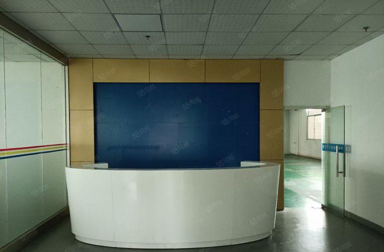 凤岗油甘埔新出四楼1200平方带精装修，附近好招工低价12元