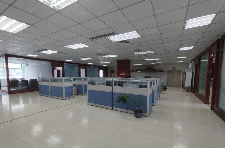 凤岗雁田原房东花园式红本厂房精装修出租水电齐全可分租空地大