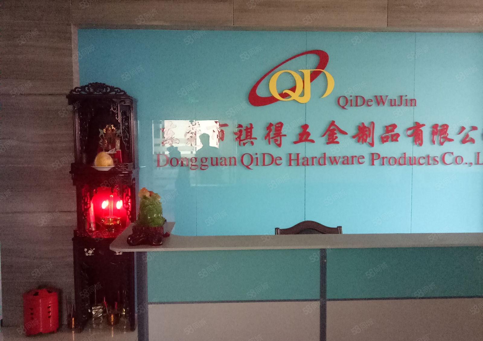 凤岗雁田靠近天安数码城新出7米高带行车一楼1800平方出租