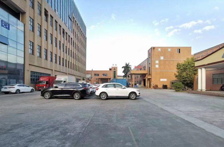 独院独栋厂房带办公楼）凤岗雁田新出5000平方米两层厂房出租