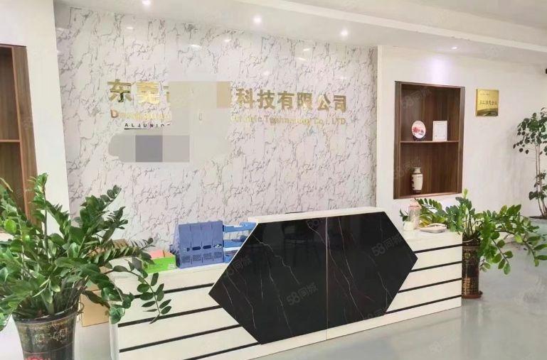 10元出租凤岗靠深圳原房东独院1到3楼各1500平米可分租