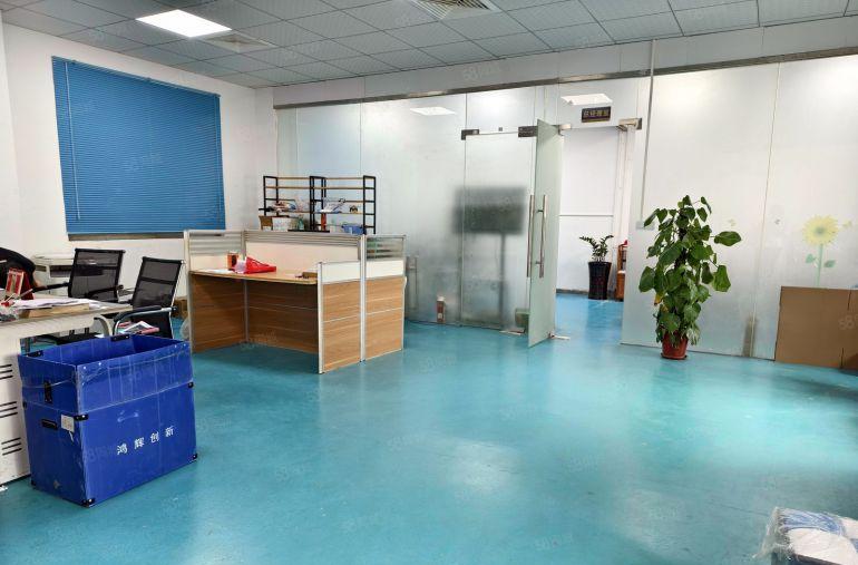 15元起靠深圳龙岗楼上带装修800平方米厂房出租分租