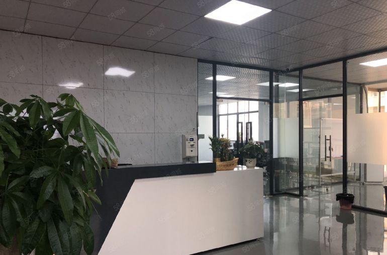 清盘12元凤岗五联楼上1500平方带办公室装修厂房仓库出租