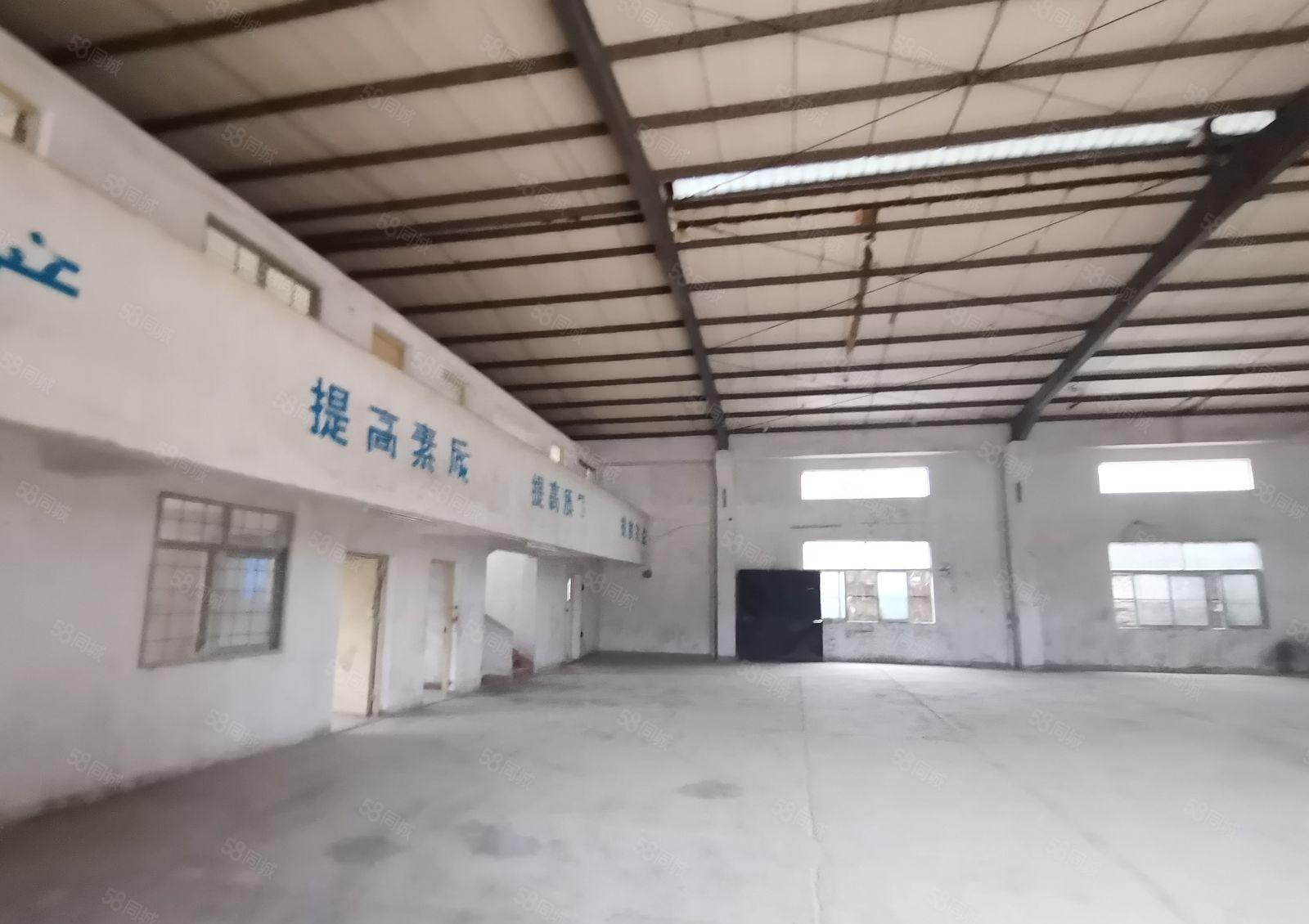 凤岗官井头工业区独门独院1200平一楼钢构仓库厂房出租可分租