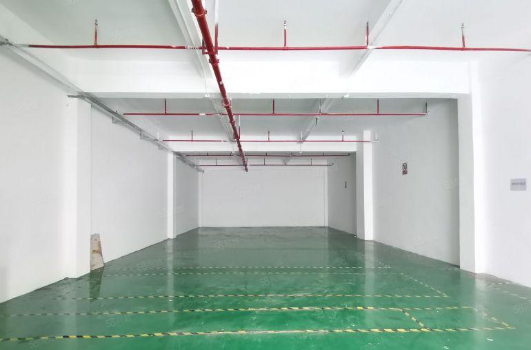 低价出租楼上厂房5000平可整租可分租500平起分租