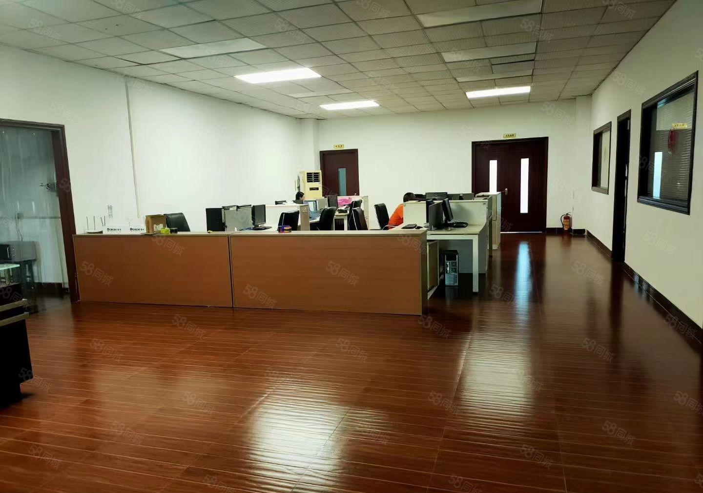 港资企业，3楼2000平方装修出租！