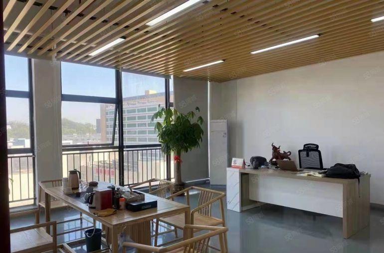 凤岗五联楼上1000平方带装修低价厂房仓库出租