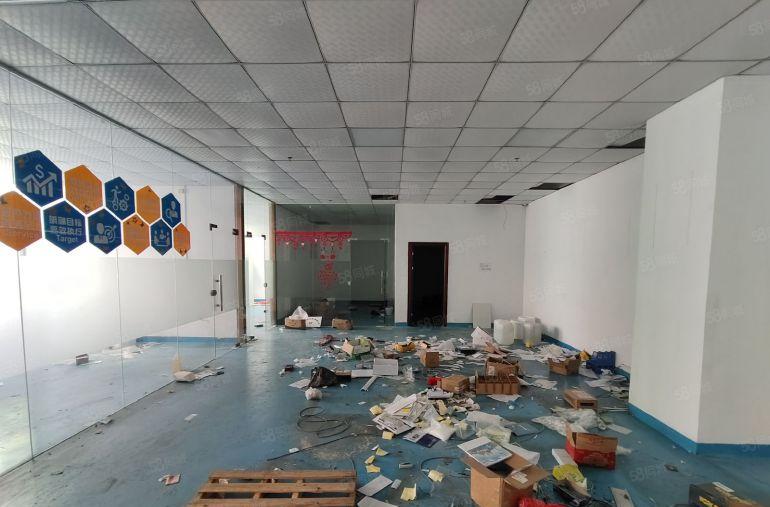 凤岗金凤凰2楼1400平厂房出租全包低价16元价格还能谈