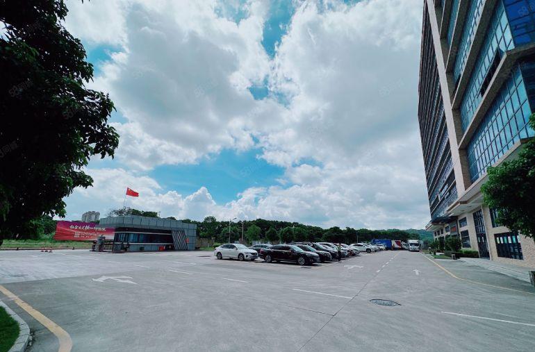 红本厂房出租19层总面积2万平1000平起租凤岗挨着深圳