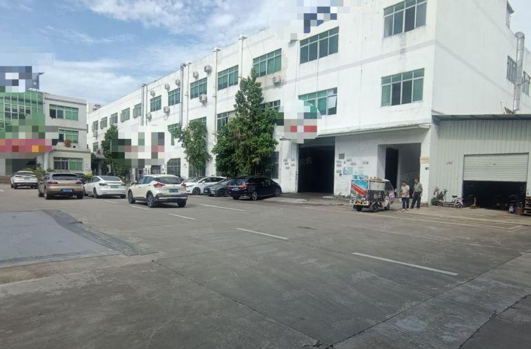 凤岗雁田靠平湖标准一楼1380平精装修办公室厂房出租可分租