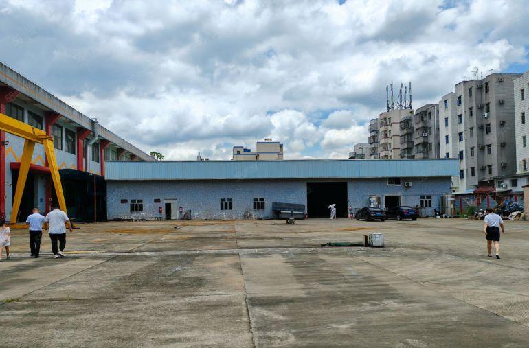 凤岗雁田原房东独门独院厂房仓库出租7000平可分租高度10米