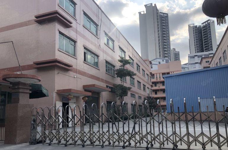 凤岗五联靠平湖新出7000平独门独院厂房仓库出租，拎包生产