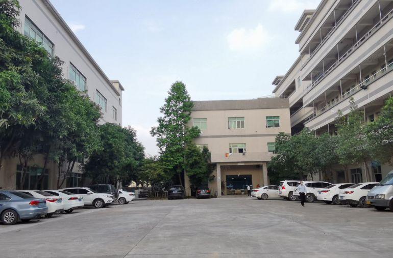 凤岗五联原房东独门独院8000平精装修可整分租厂房仓库出租