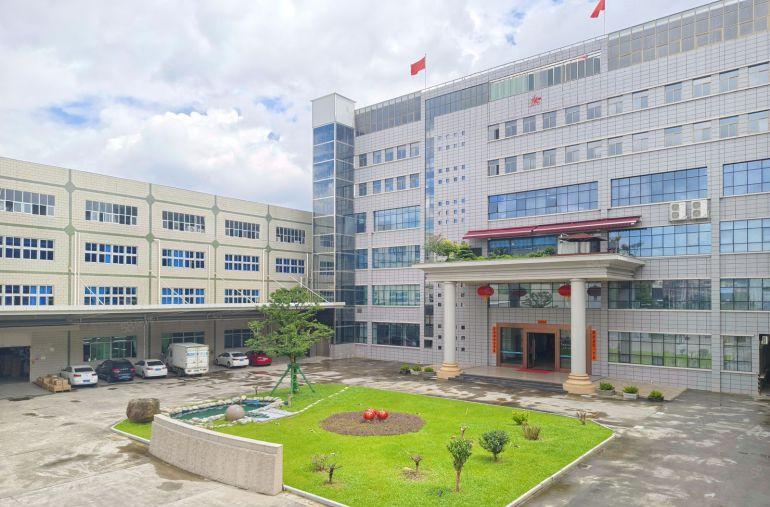 凤岗雁田楼上200平起精装修办公室地坪漆无尘车间厂房仓库出租