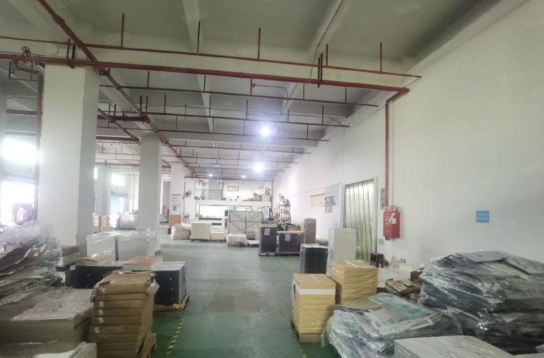 带装修一楼厂房）凤岗新出1500平方米带阁楼装修厂房出租