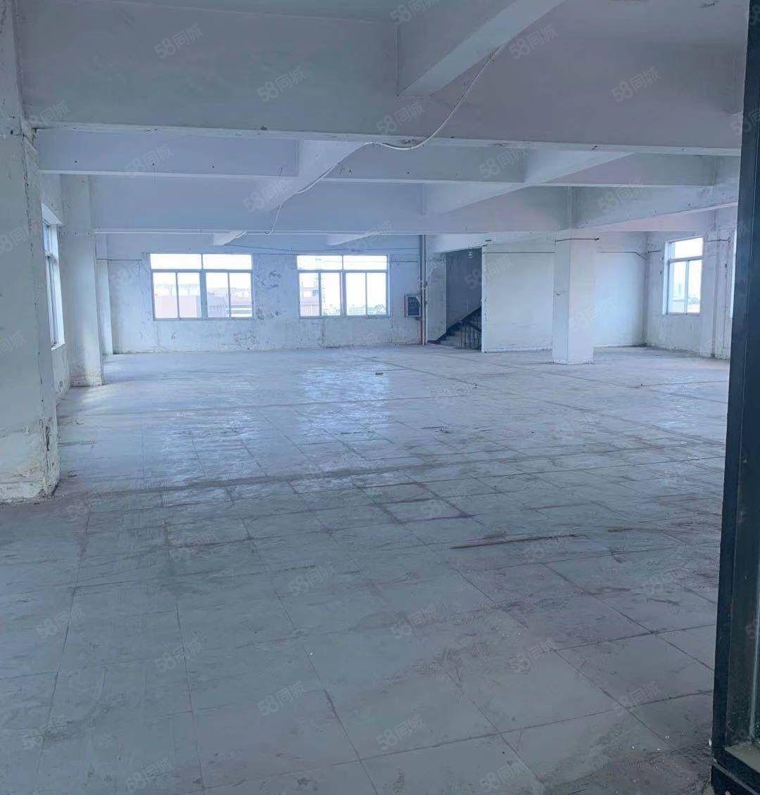 年底厂房，低价出租特价10平方。