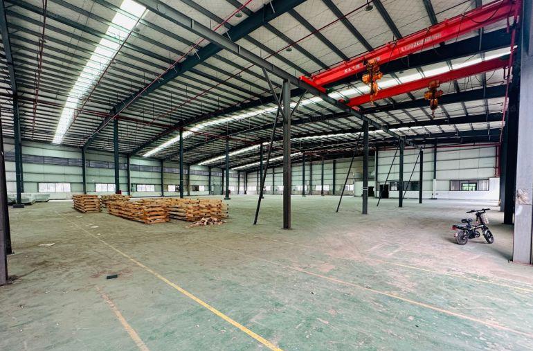 万江工业区重工业单一层独门独院厂房出租，有喷淋有办公室装修