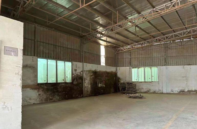 万江新和小独院1500平方单一层厂房出租，可做五金机械注塑等