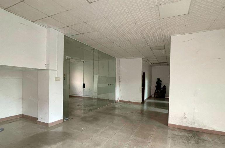 万江滘联独院厂房出租1750平，交通便利形象好