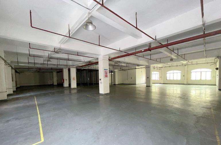 万江滘联一楼1100平方标准厂房出租水电齐全现成办公室