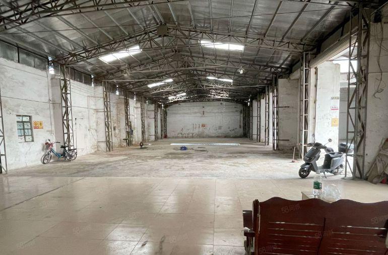 万江新村原房东1300平方独院厂房出租无公摊水电现成有院子