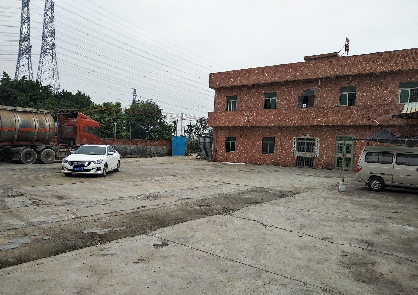 万江石美刚出原房东一楼厂房800平方带装修