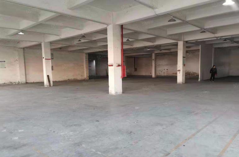 万江严屋8元1000平厂房出租，现成装修办公室