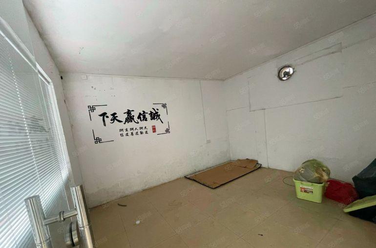 万江滘联一楼400平方三楼1000平方出租2吨电梯现成办公室