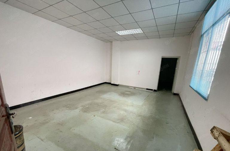 万江简沙洲标准一楼550平方厂房出租水电齐全有现成办公室